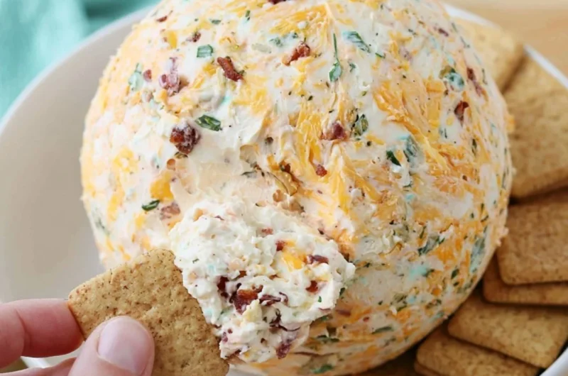 Easy cheese ball recipe with cream cheese and herbs for parties